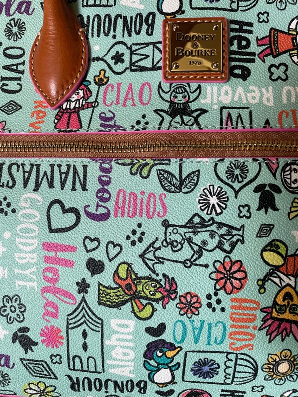 Disney Dooney & Bourke It's a Small World Mint Multi-Color Print Tote - Picture 3 of 6